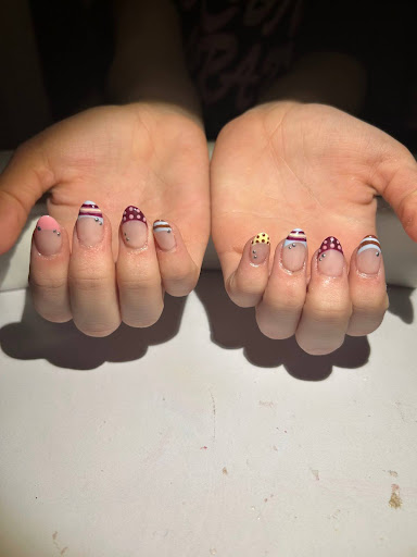 One of Ruthie's favorite nail sets